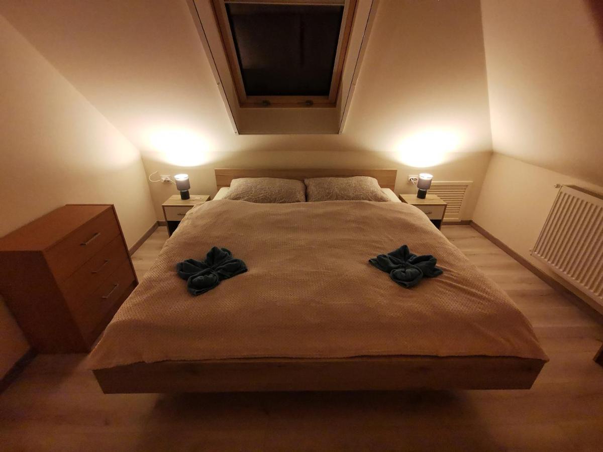 Sokristaly Vendeghaz Otel Demjén Dış mekan fotoğraf